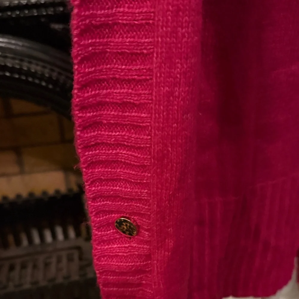 LOFT Fuchsia Knit‎ Poncho